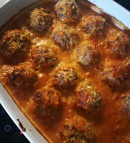 Gaļas un dārzeņu bumbiņas