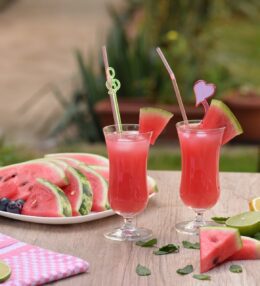 Arbūza mango kokteilis