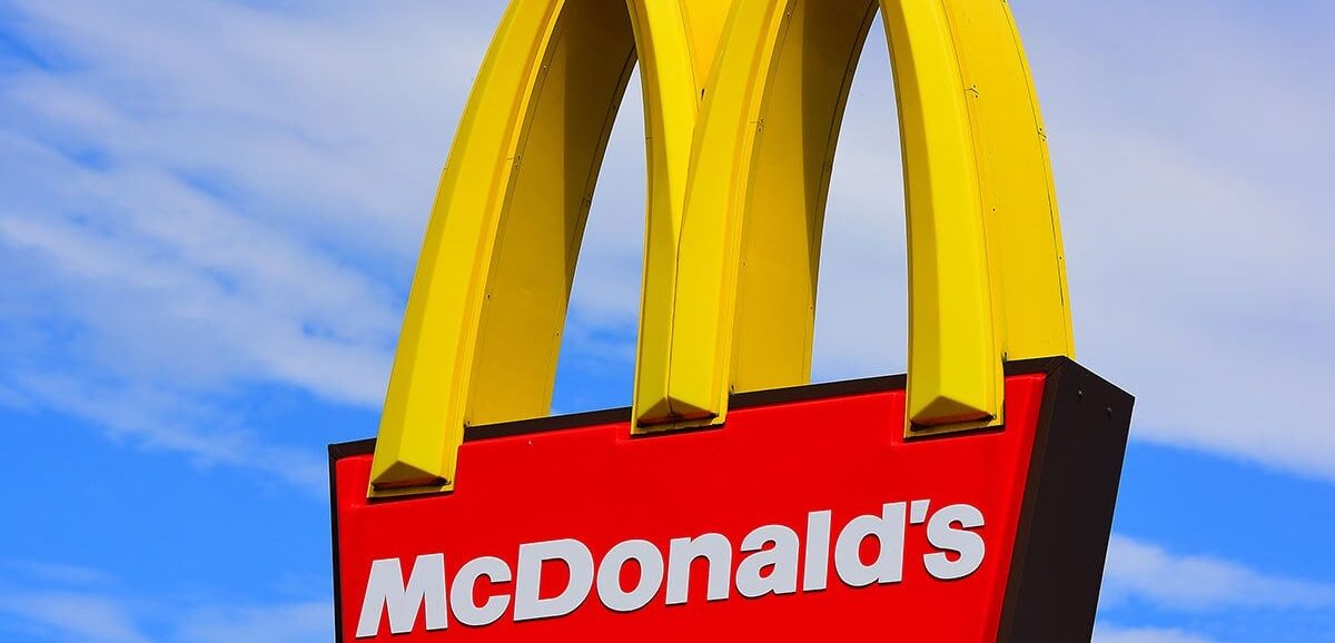 Mcdonald`s logo