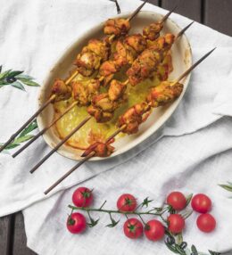 Šašliku marināde rabarberu sulā