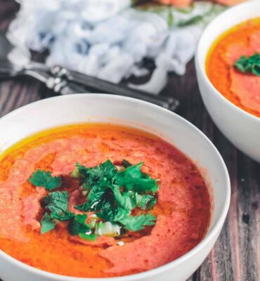 10 minūšu tomātu Gazpacho zupa