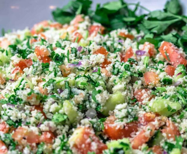 ziedkāpostu salāti