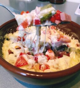 Ātrie salāti mikroviļņu krāsnī