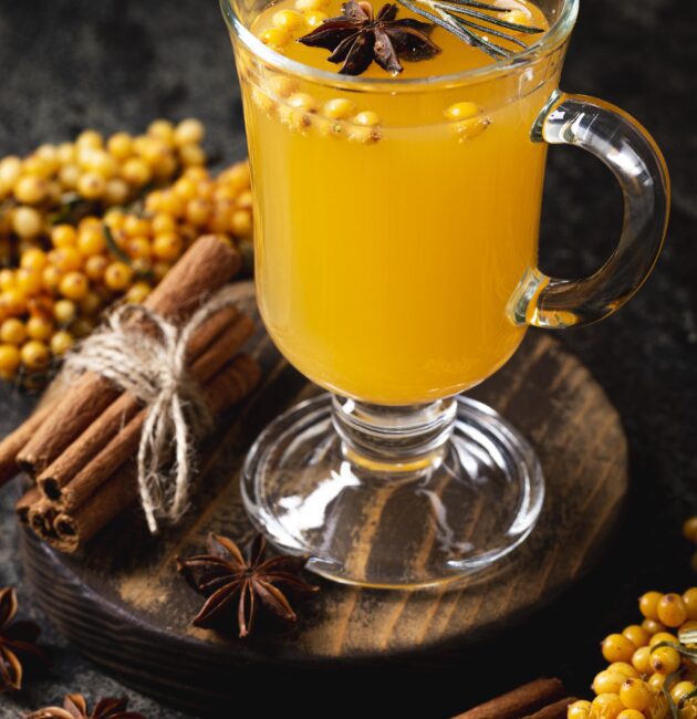 Smiltsērkšķu karstais dzēriens