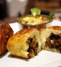 Peru gaumē pildīta kartupeļu biezputra