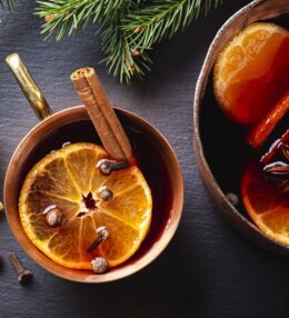 Apelsīna karstvīns