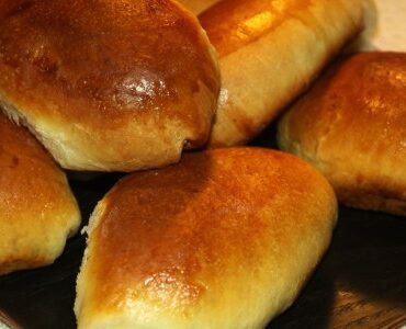 Speķa pīrādziņi mammas gaumē