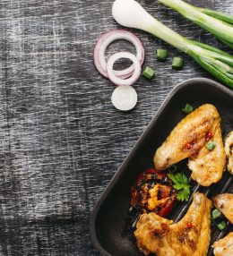 Klasiskā vistas marināde ar sīpoliem