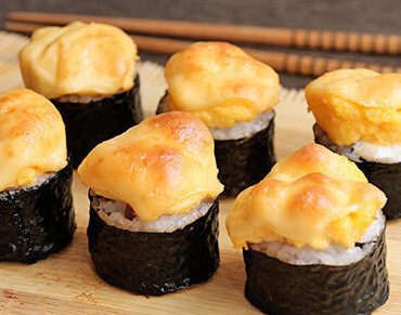 karstie suši ar jurās veltēm