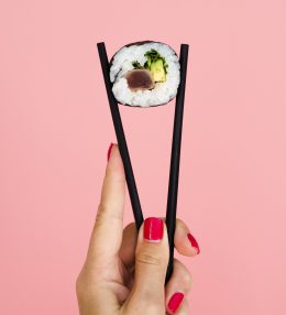 Suši vrapi ar surimi nūjiņām