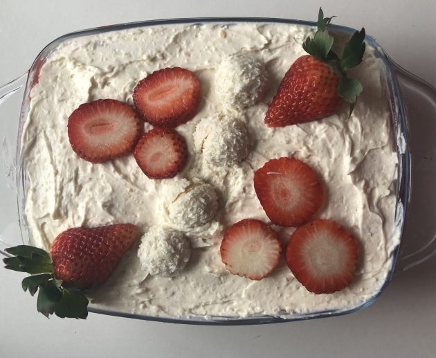 Raffaello un zemeņu tiramisu