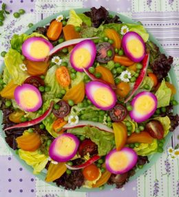 Salāti ar marinētām olām