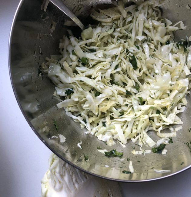 Ātrie kāpostu salāti