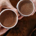 Ceremoniālais kakao ar apelsīna pieskārienu