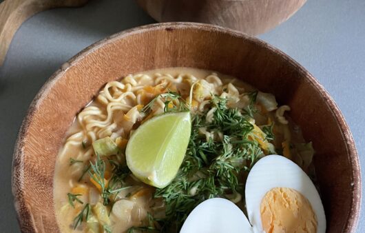 Ātrais pusdienu ramen