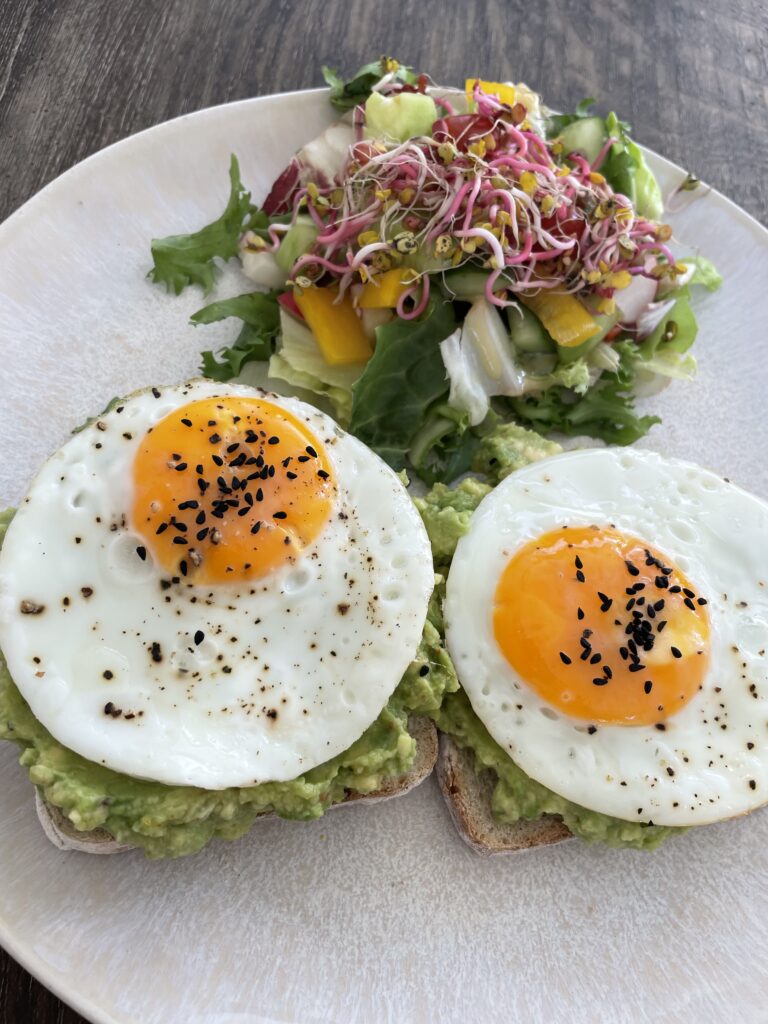 Green Island cafe brokastis