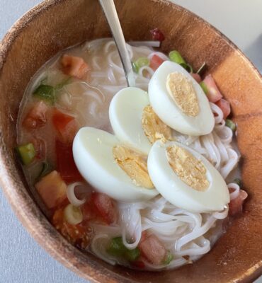 Ātrais olu nūdeļu ramen