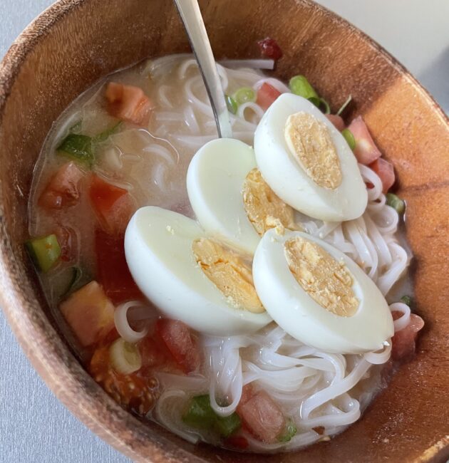 Ātrais olu nūdeļu ramen