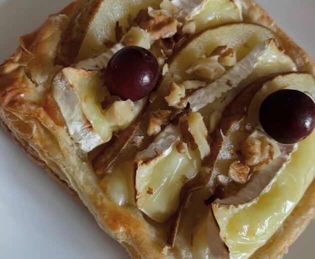 Tarte ar bumbieri un kamambēras sieru